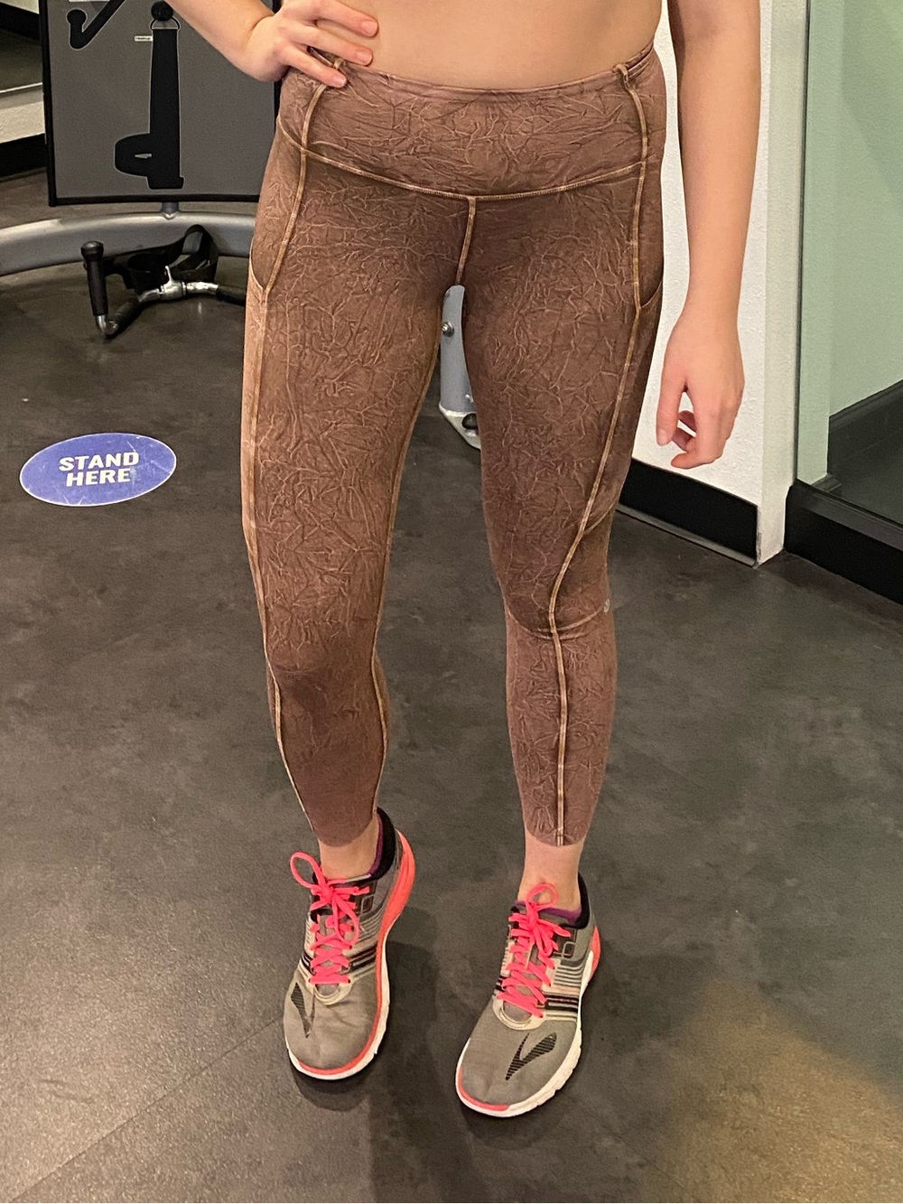 Lululemon fast and free brown leggings size 6 🤎